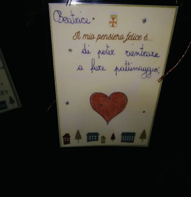 Un desiderio sull&rsquo;albero di Natale di Cavalese